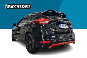 Ford Focus esikatselu 7