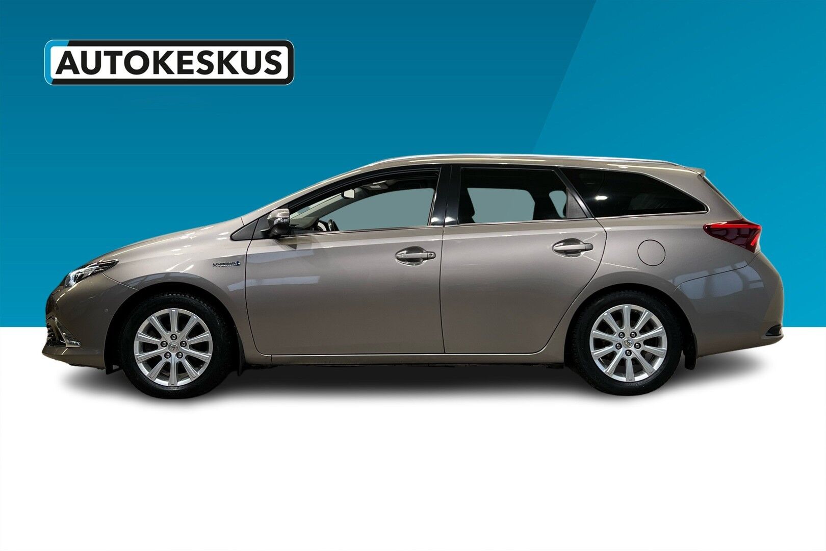 Toyota Auris iso kuva 4