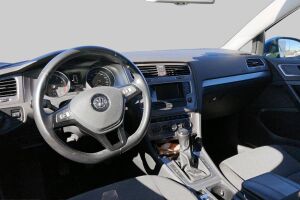 Volkswagen Golf esikatselu 2