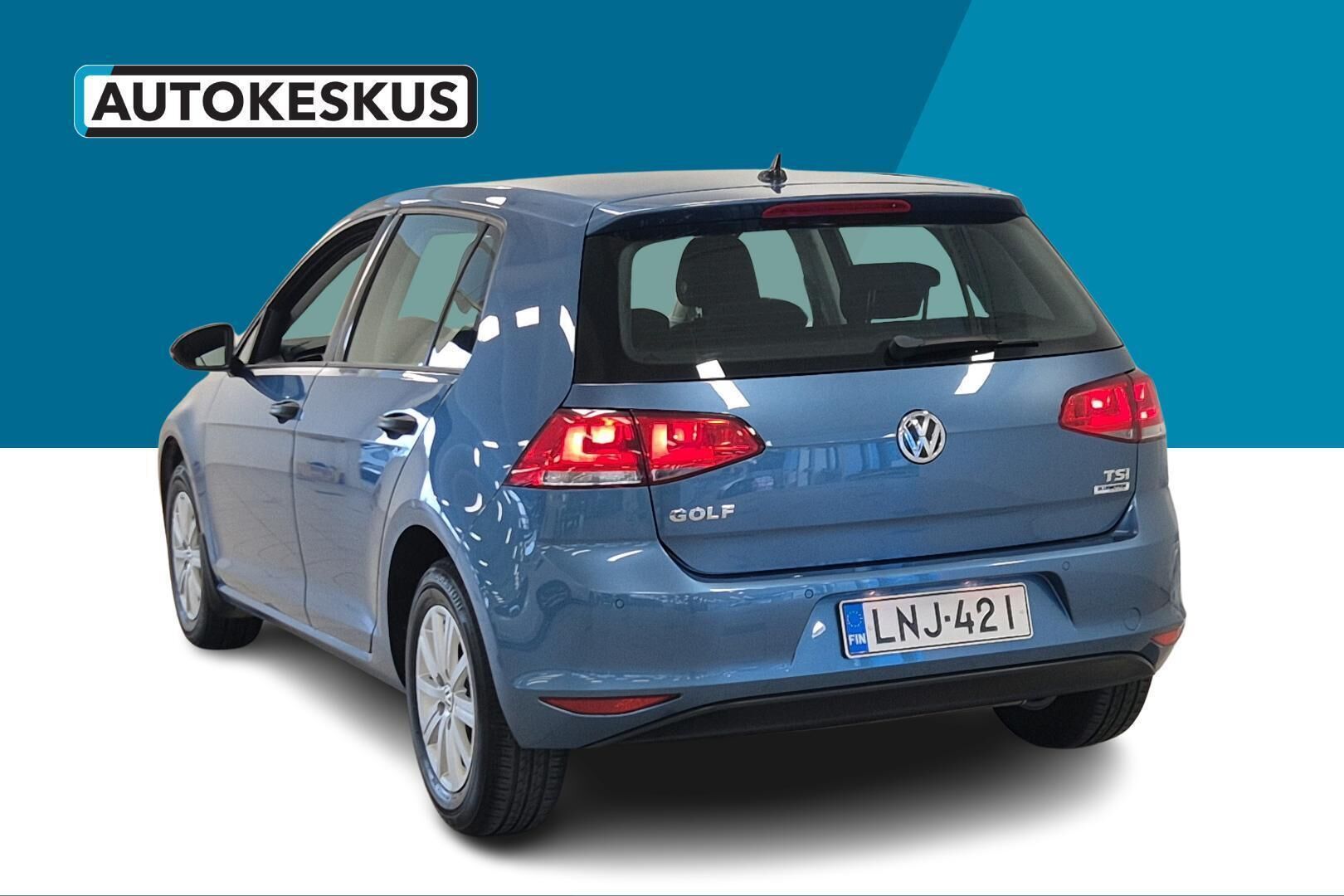 Volkswagen Golf iso kuva 4