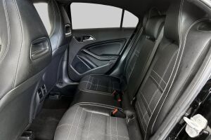 Mercedes-Benz A esikatselu 10