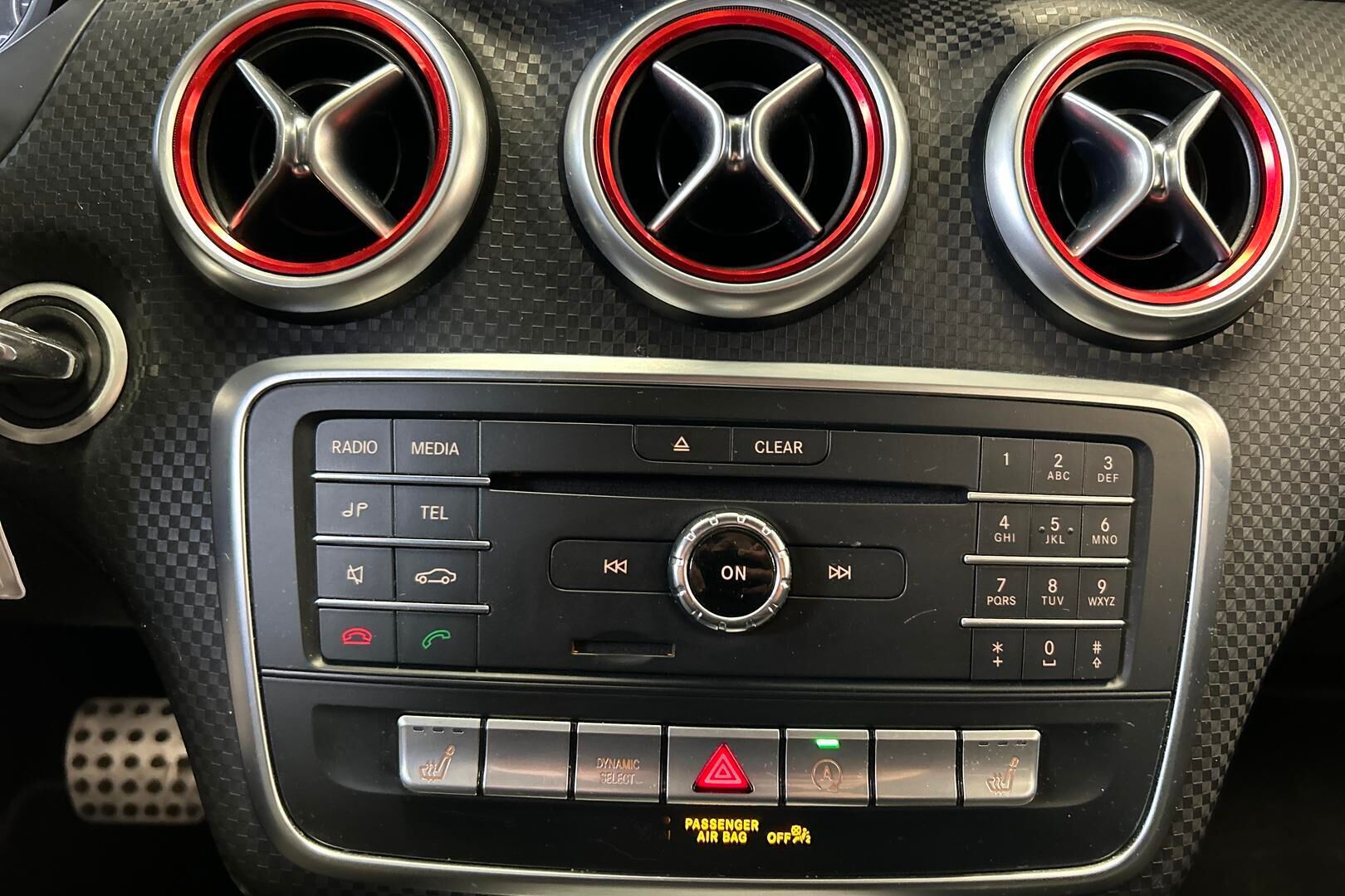 Mercedes-Benz A iso kuva 23