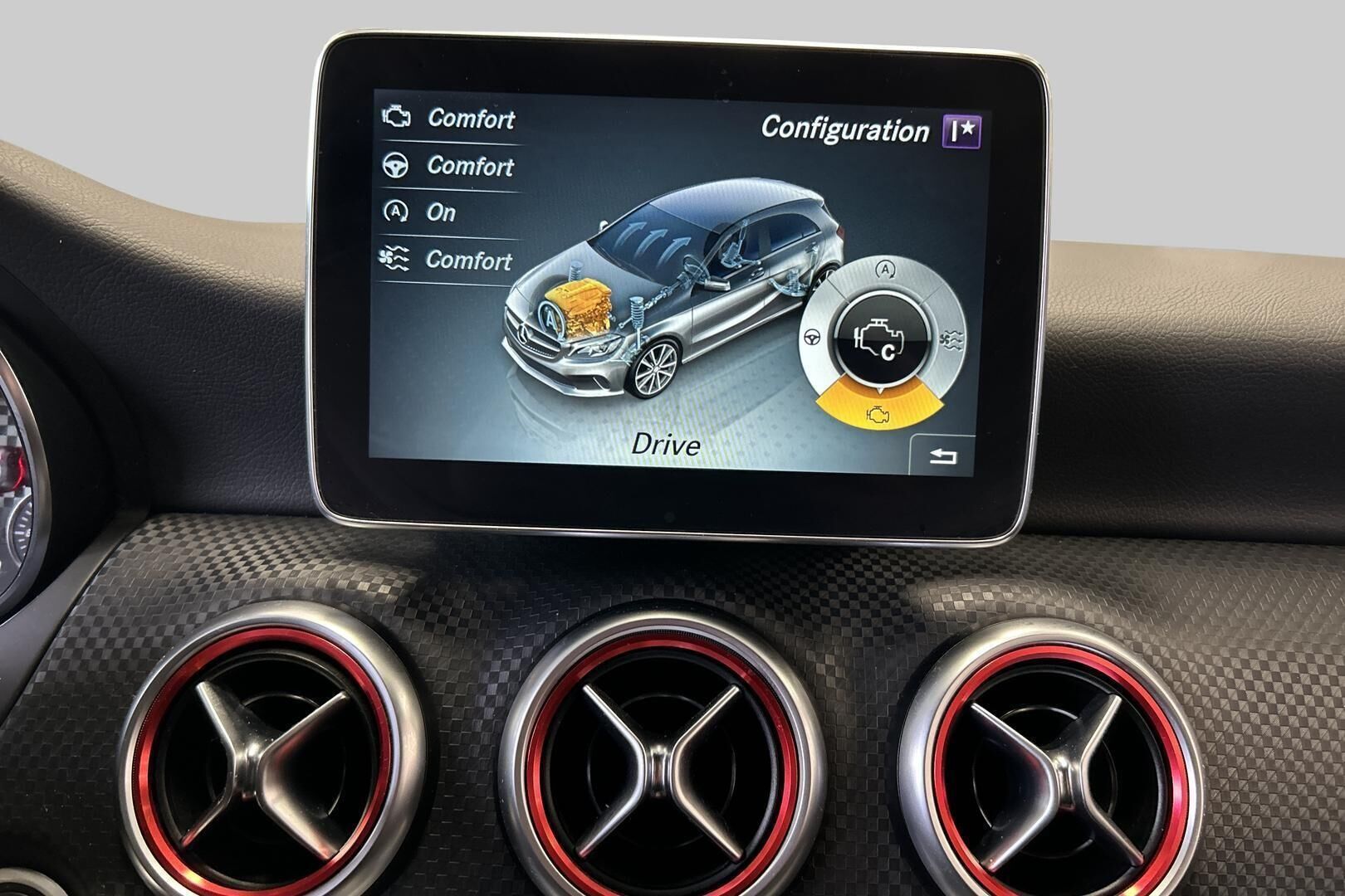 Mercedes-Benz A iso kuva 28