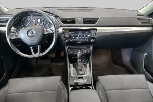 Skoda Superb esikatselu 9