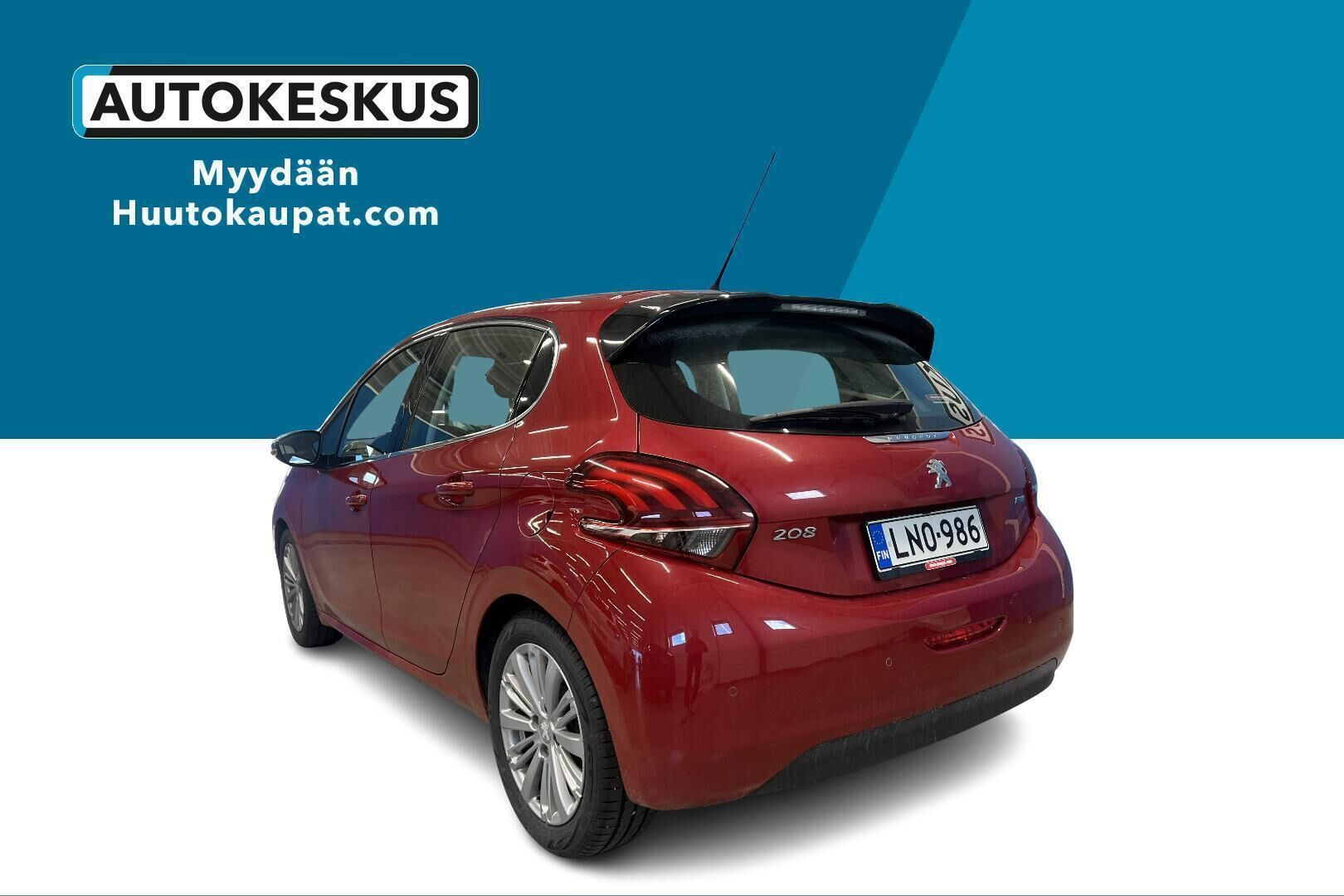 Peugeot 208 iso kuva 6