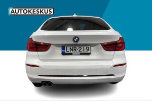 BMW 3-sarja esikatselu 6