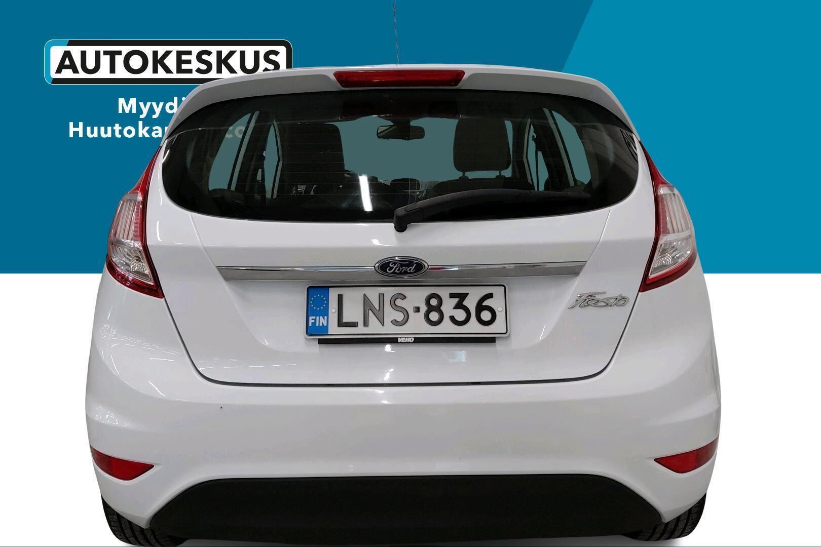 Ford Fiesta iso kuva 5