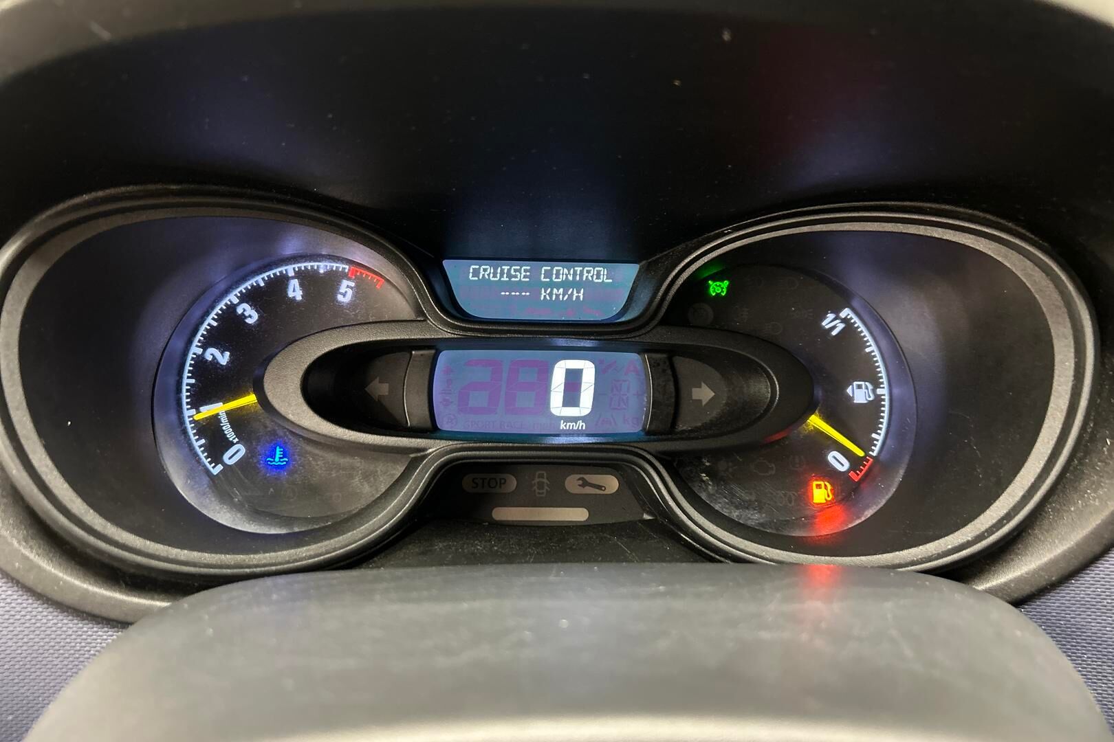 Opel Vivaro iso kuva 16