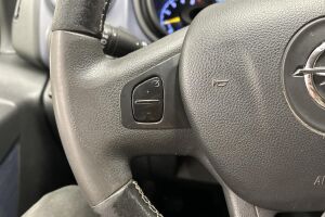 Opel Vivaro esikatselu 20