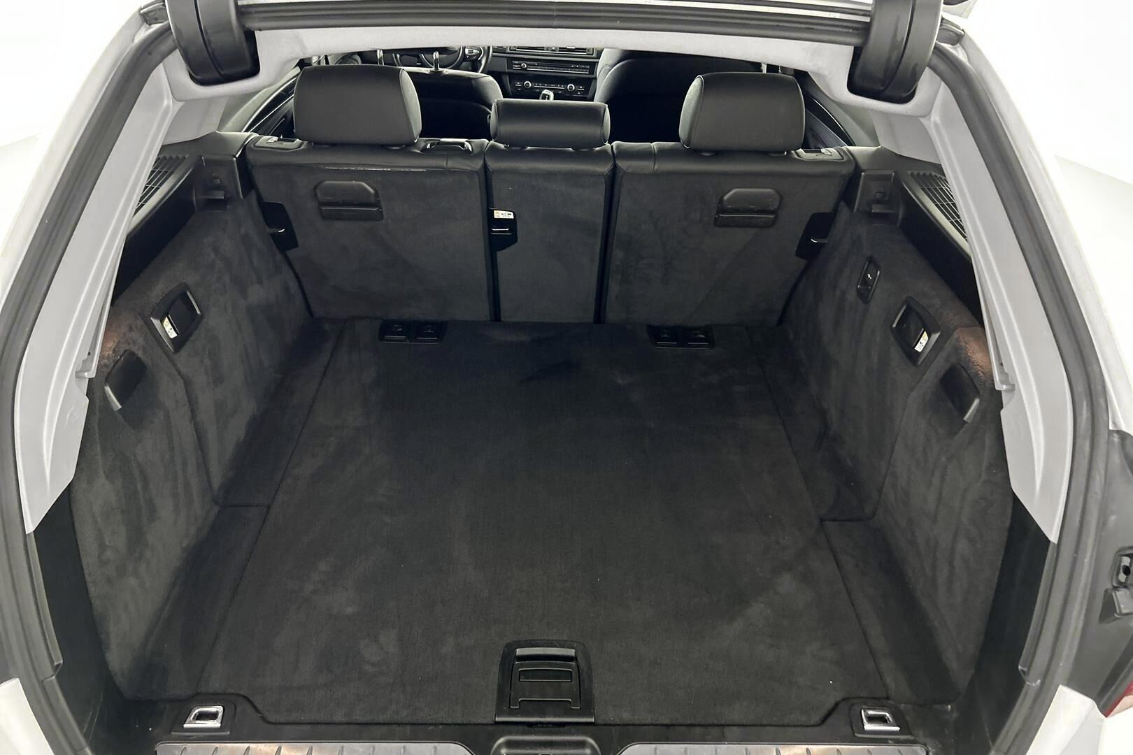 BMW 5-SARJA iso kuva 12