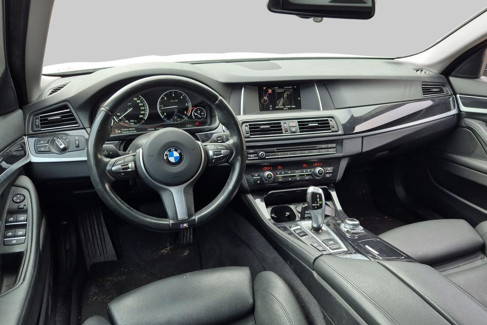 BMW 5-SARJA iso kuva 2