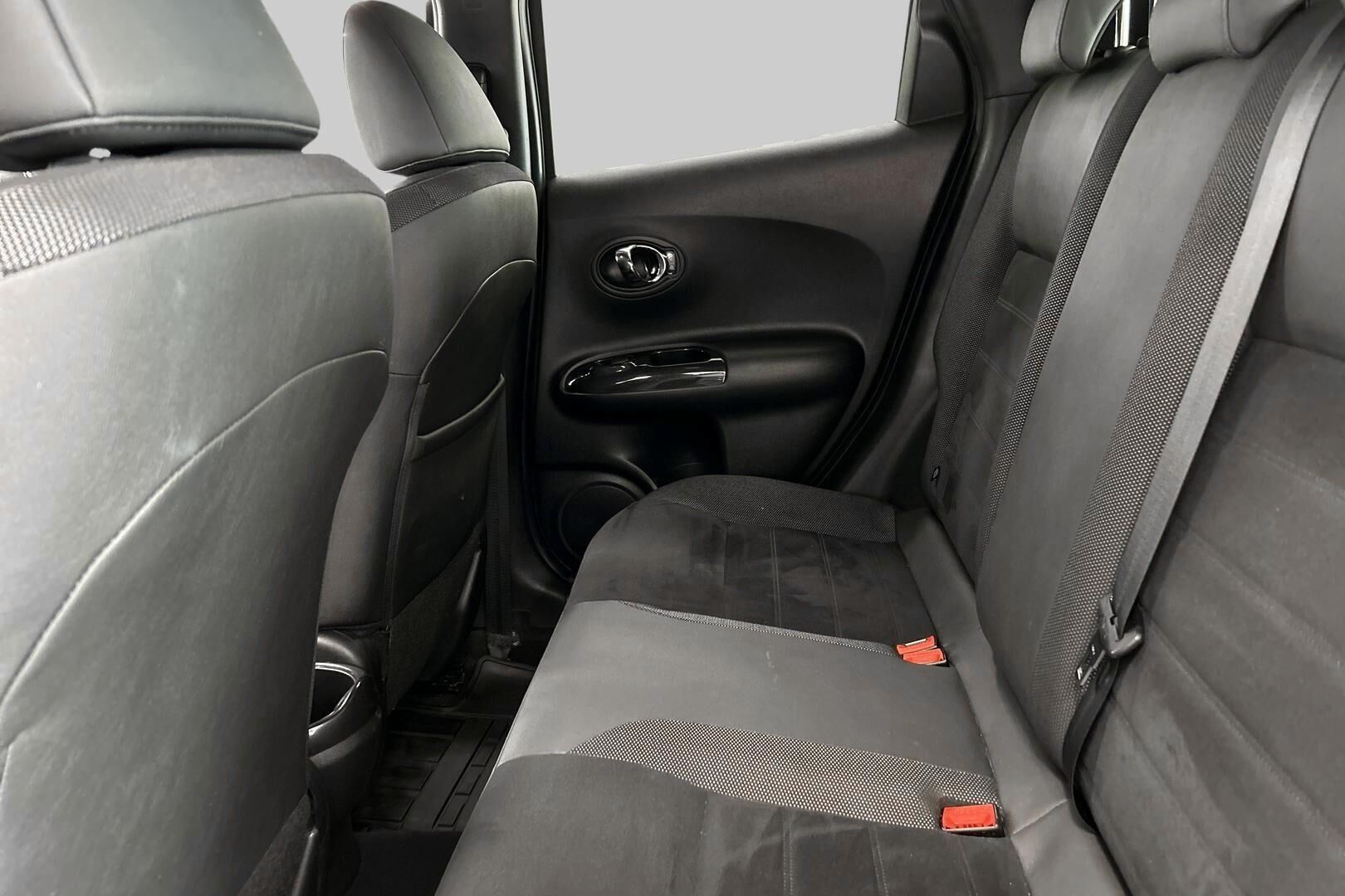 Nissan Juke iso kuva 10