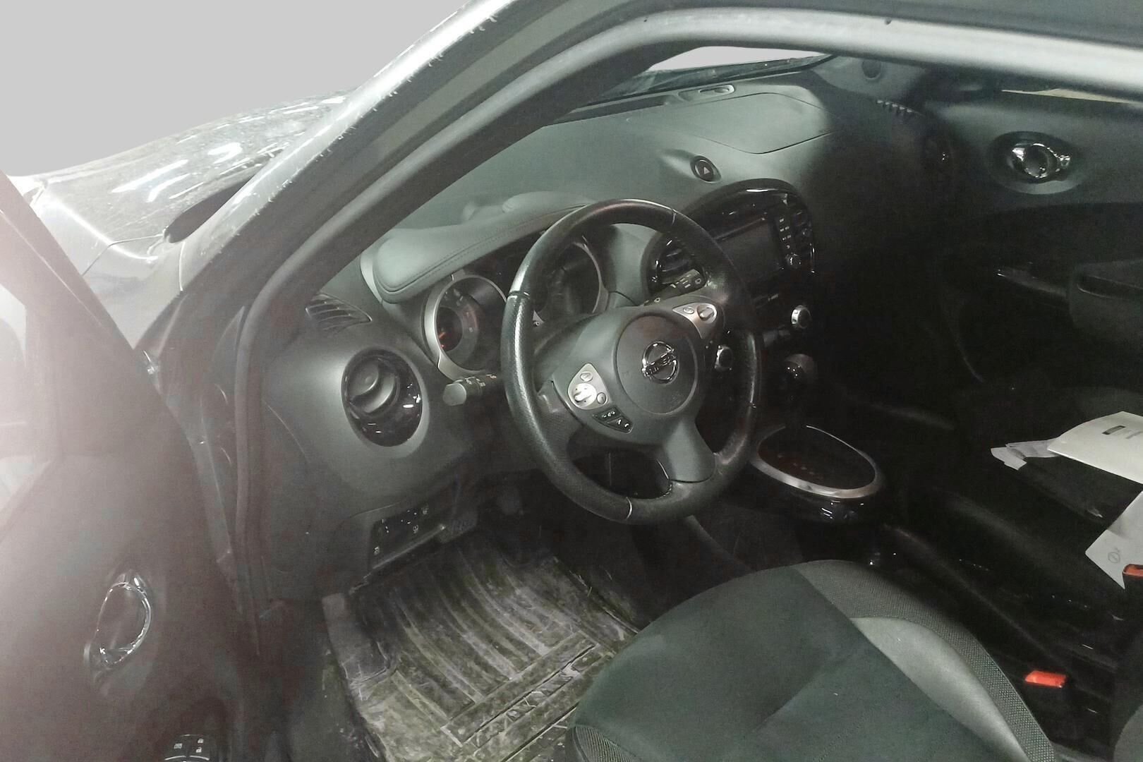 Nissan Juke iso kuva 2