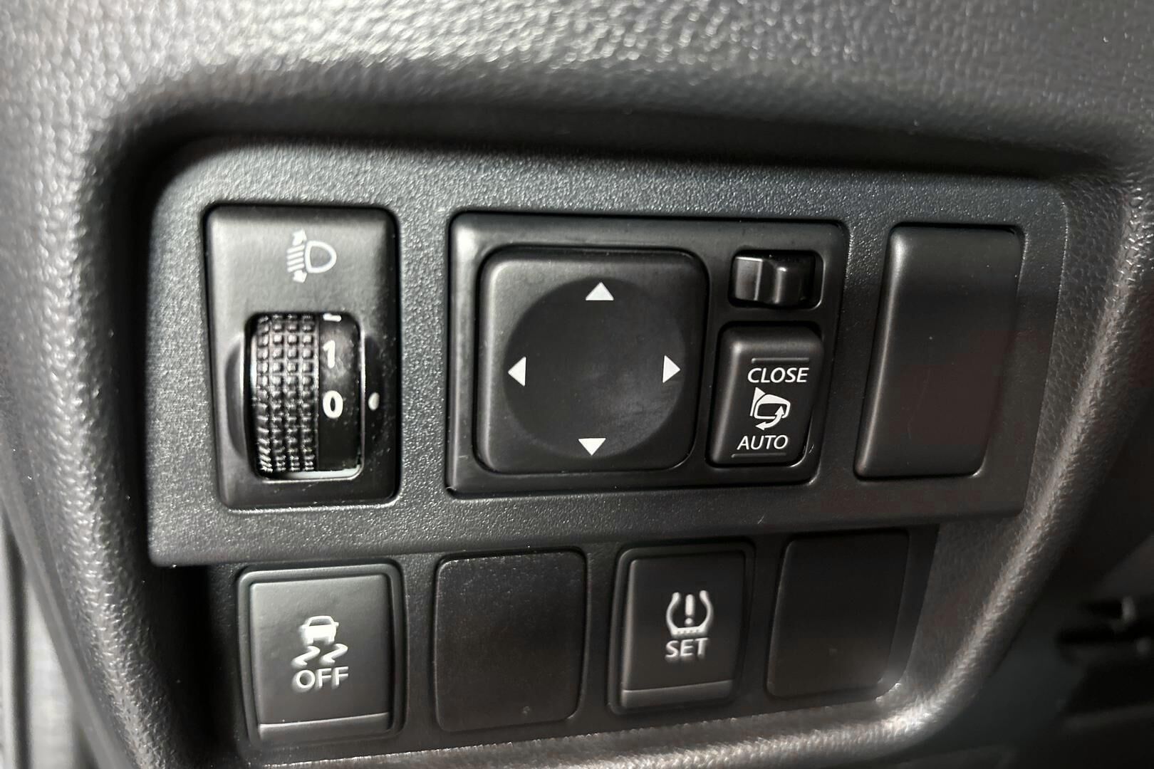 Nissan Juke iso kuva 25