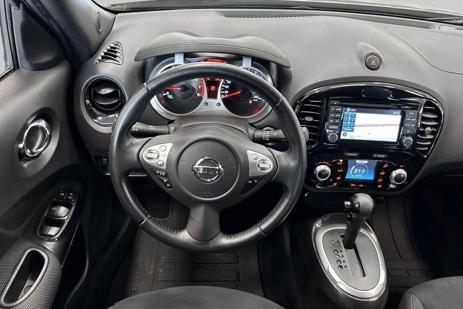 Nissan Juke iso kuva 28