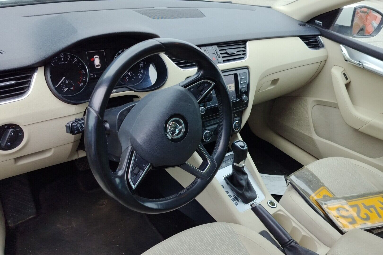 Skoda Octavia iso kuva 1