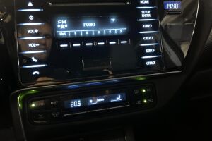 Toyota Auris esikatselu 15