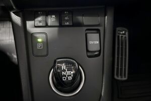 Toyota Auris esikatselu 16