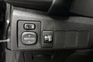 Toyota Auris esikatselu 19