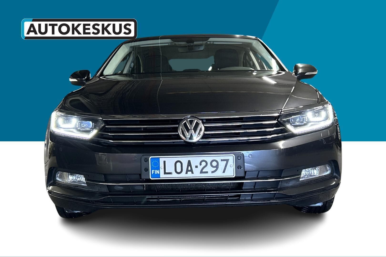 Volkswagen Passat iso kuva 2