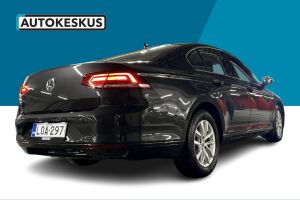 Volkswagen Passat esikatselu 5