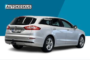 Ford Mondeo esikatselu 29