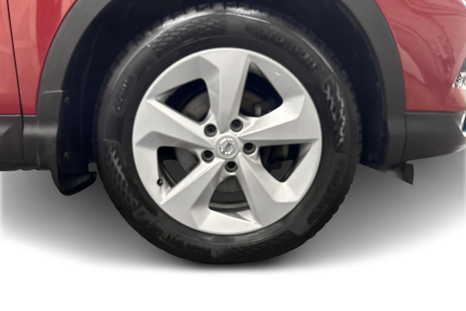 Nissan Qashqai iso kuva 12