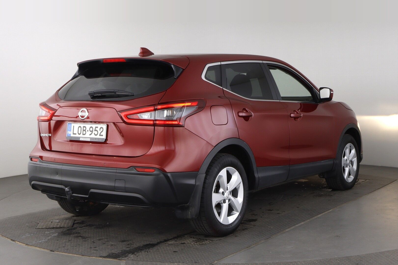 Nissan Qashqai iso kuva 4