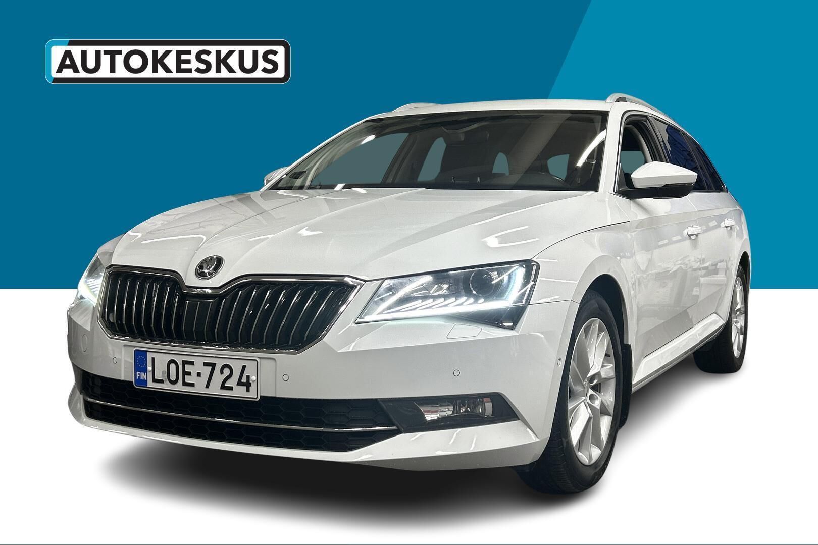 Skoda Superb iso kuva 0