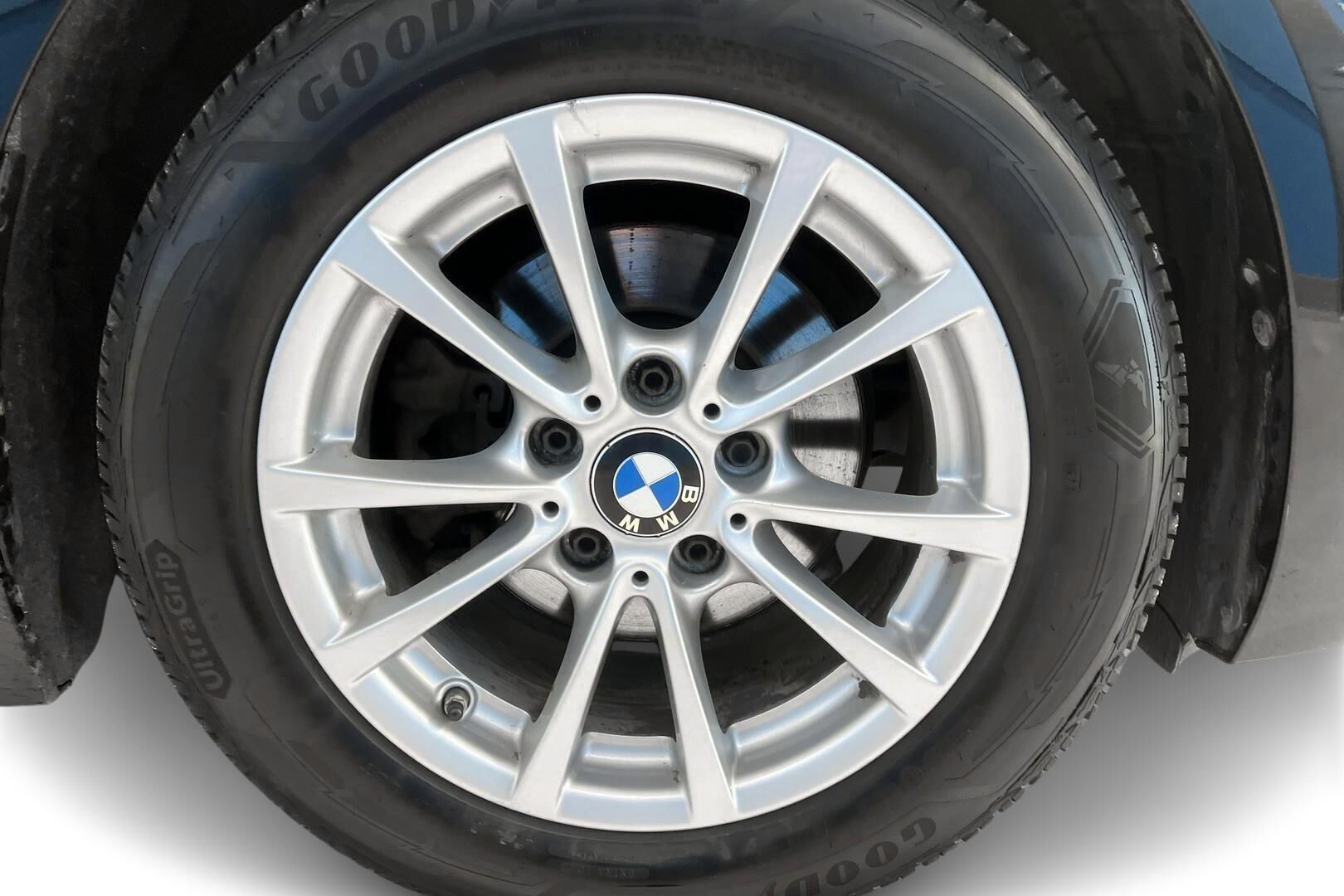 BMW 3-sarja iso kuva 12