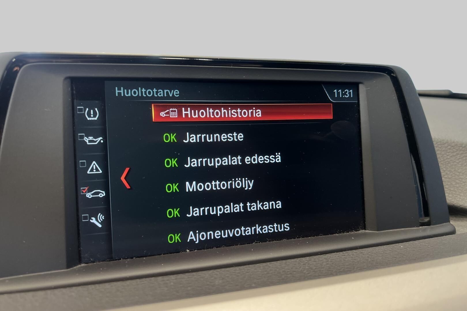 BMW 3-sarja iso kuva 17