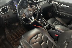 Nissan Qashqai esikatselu 2