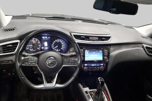 Nissan Qashqai esikatselu 2