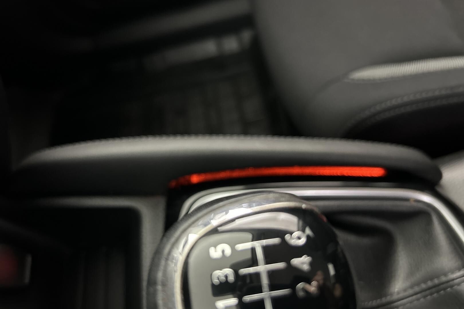 Nissan Qashqai iso kuva 17