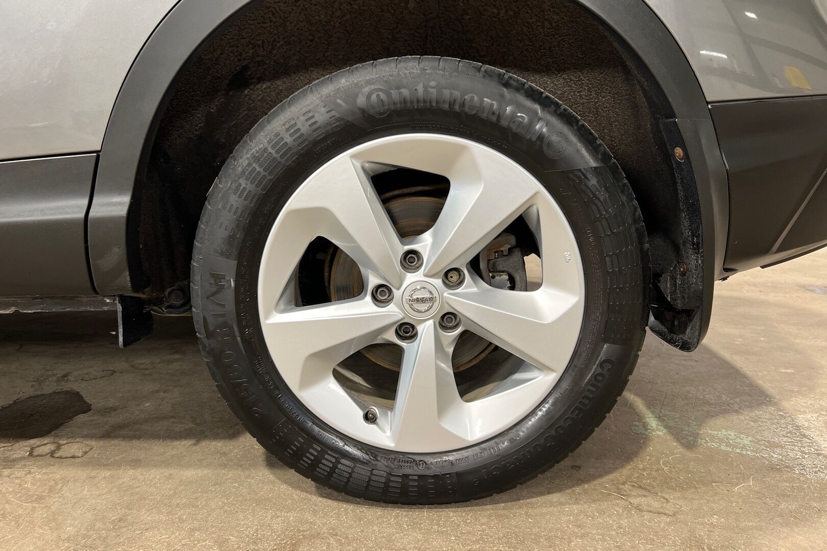Nissan Qashqai iso kuva 11