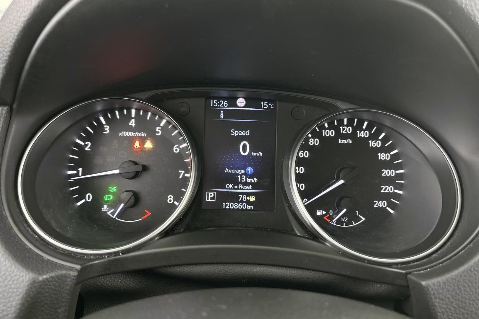 Nissan Qashqai iso kuva 13