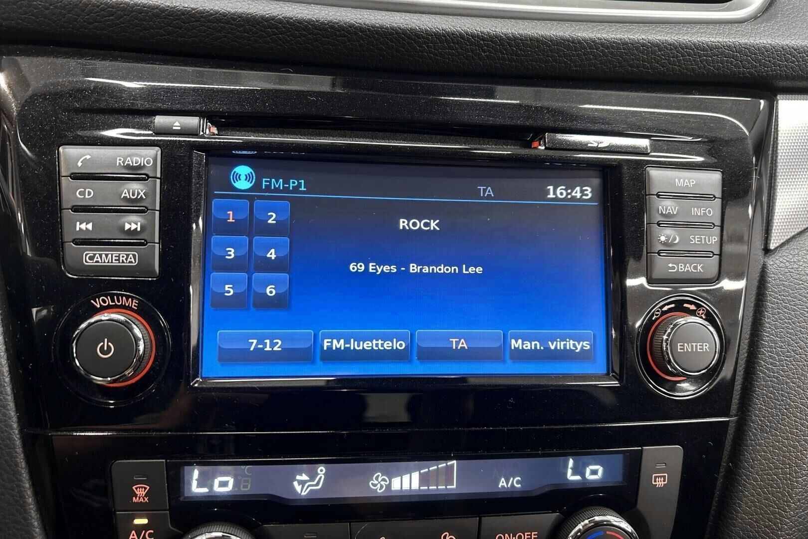 Nissan Qashqai iso kuva 12