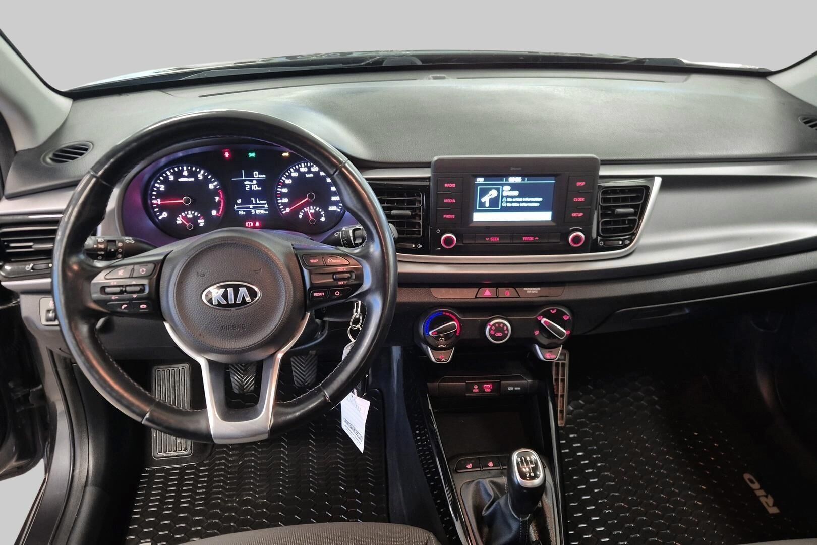 Kia Rio iso kuva 8