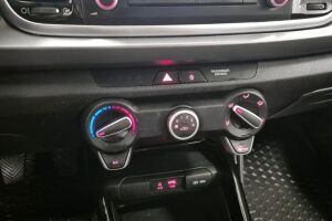Kia Rio esikatselu 22