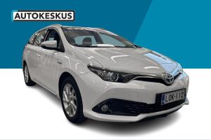 Toyota Auris esikatselu 3