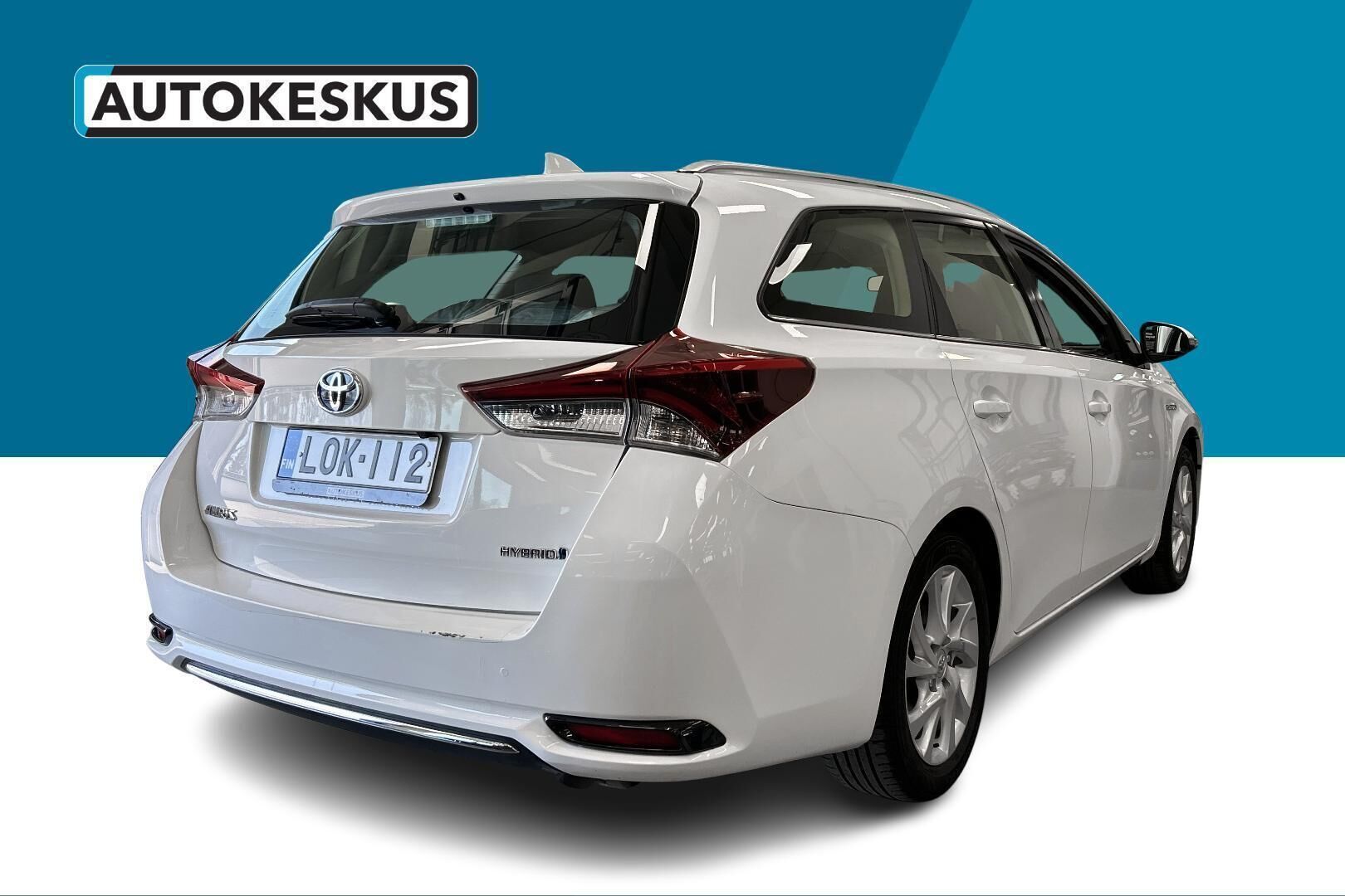 Toyota Auris iso kuva 5