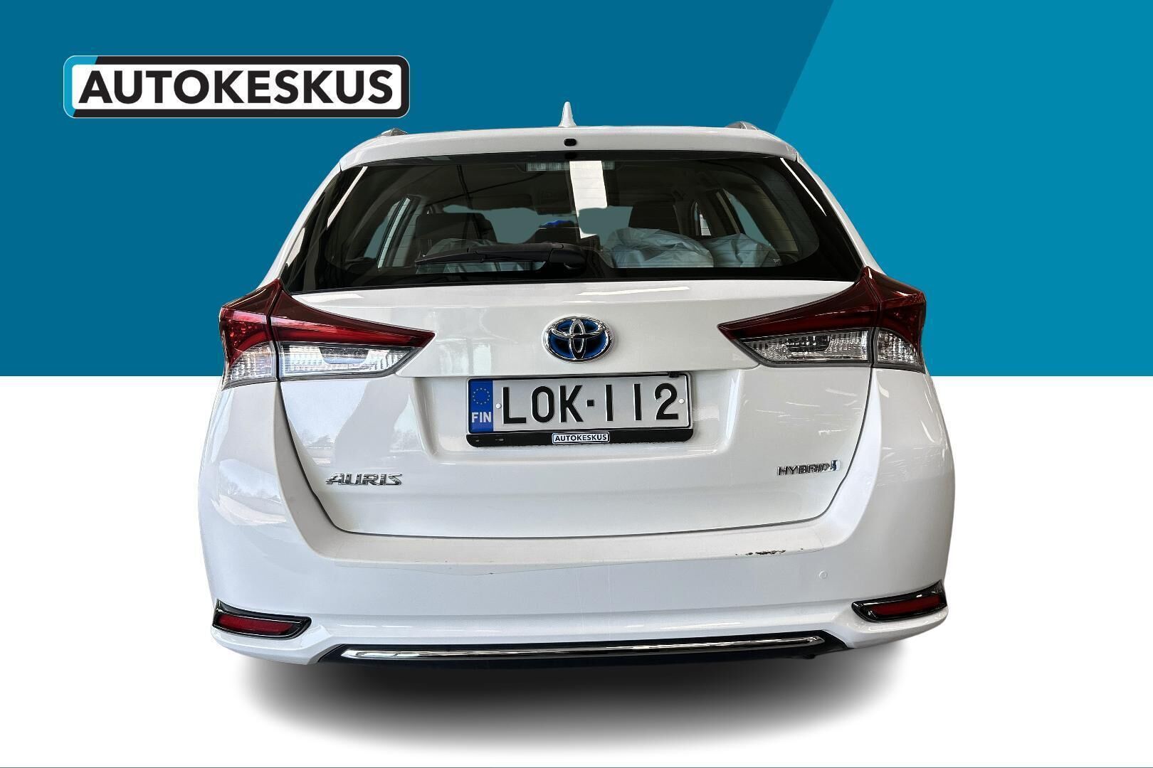 Toyota Auris iso kuva 6