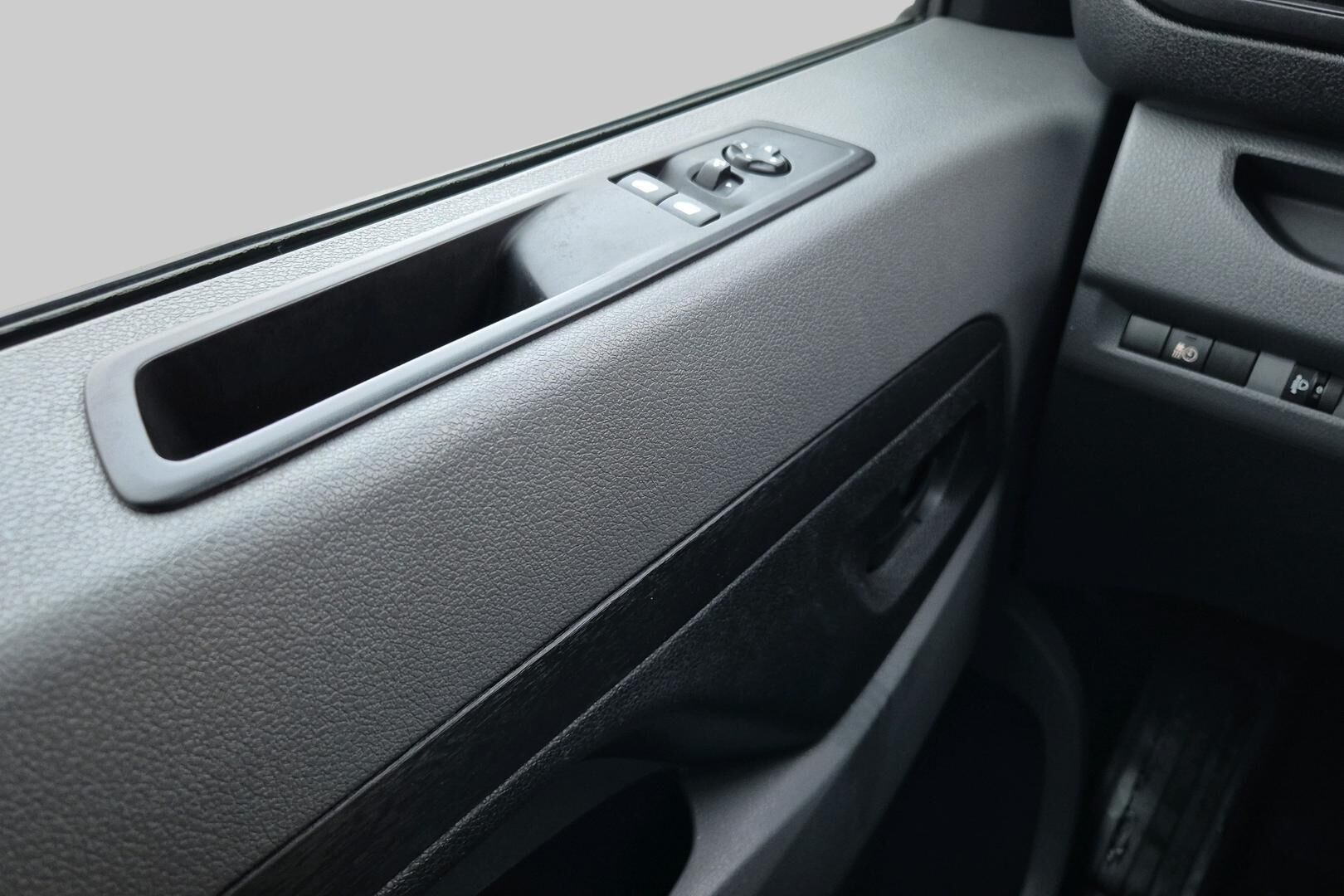 Toyota Proace iso kuva 20