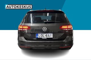 Volkswagen Passat esikatselu 5
