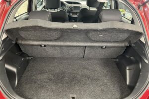 Toyota Yaris esikatselu 11