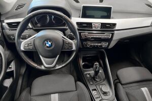 BMW X1 esikatselu 11