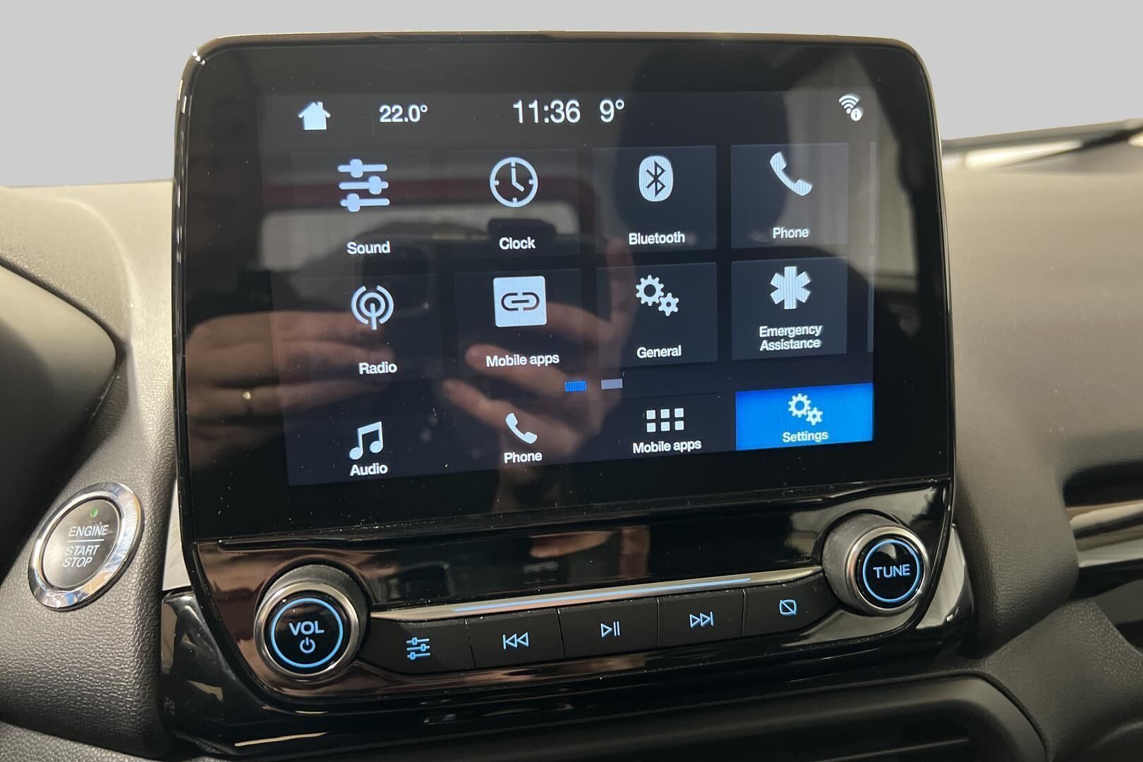 Ford Ecosport iso kuva 12