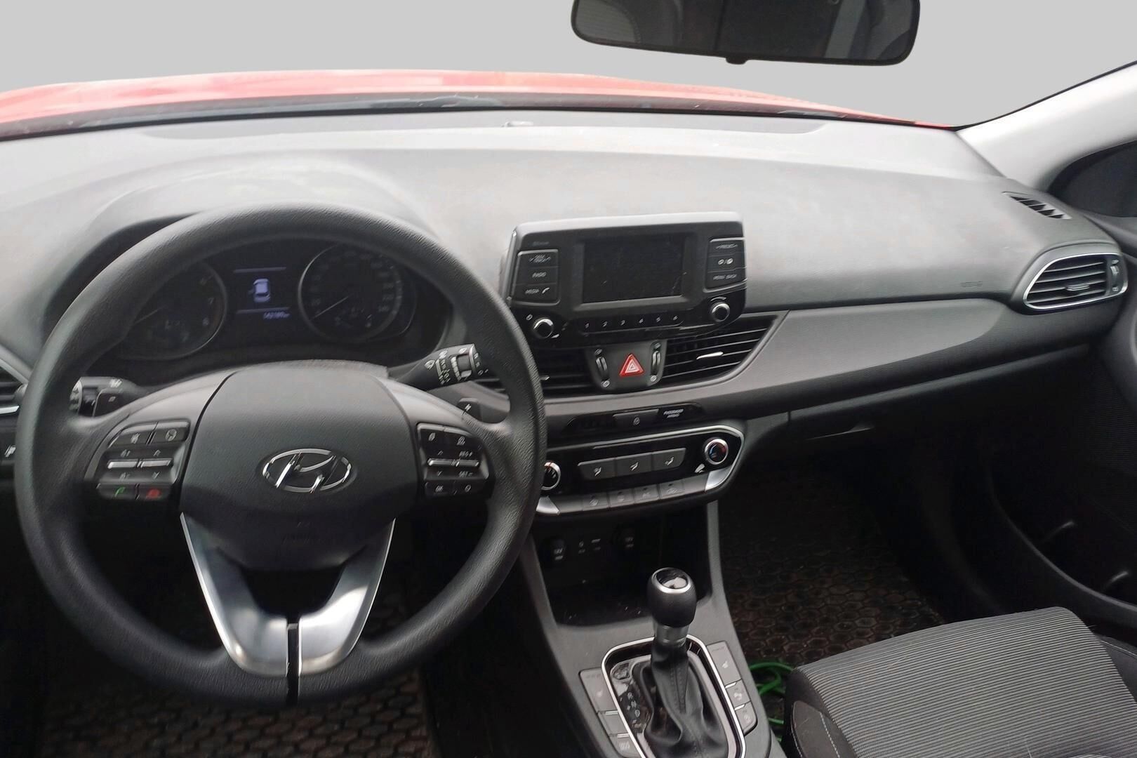 Hyundai i30 Wagon iso kuva 2