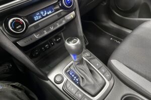 Hyundai KONA esikatselu 21