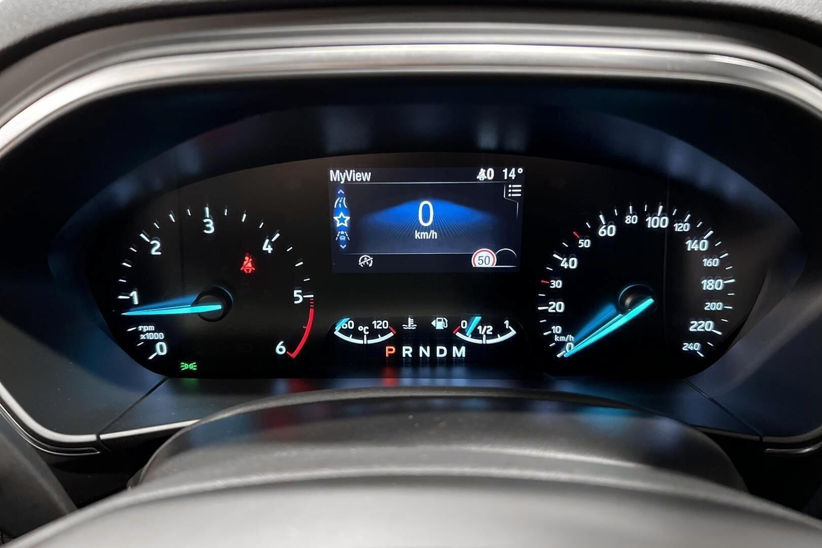 Ford Focus iso kuva 16